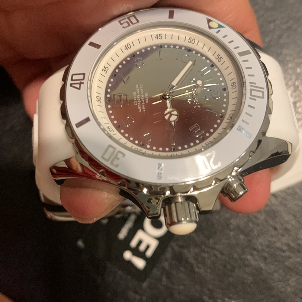 NWT White KYBOE Silicone Band Silvertone Face Unisex Mariner Watch No Box